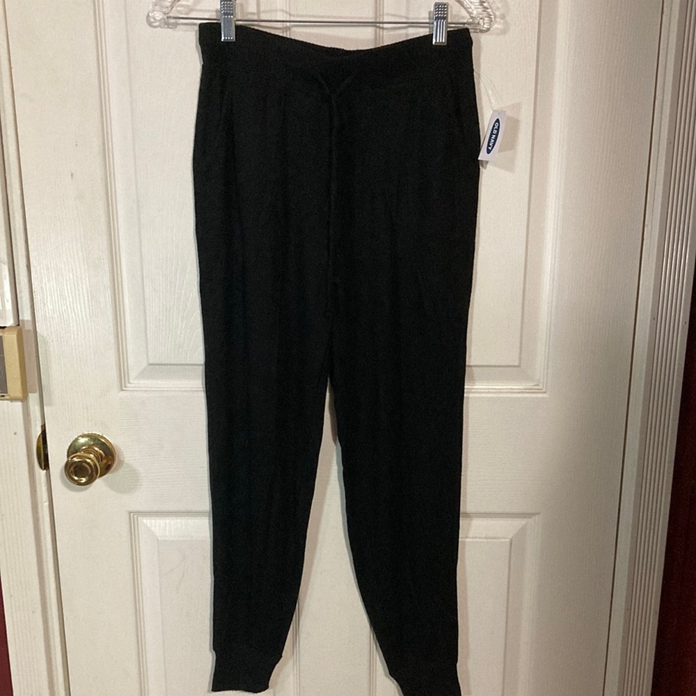 Old Navy Black Tapered Leg Sweatpants XS NWT